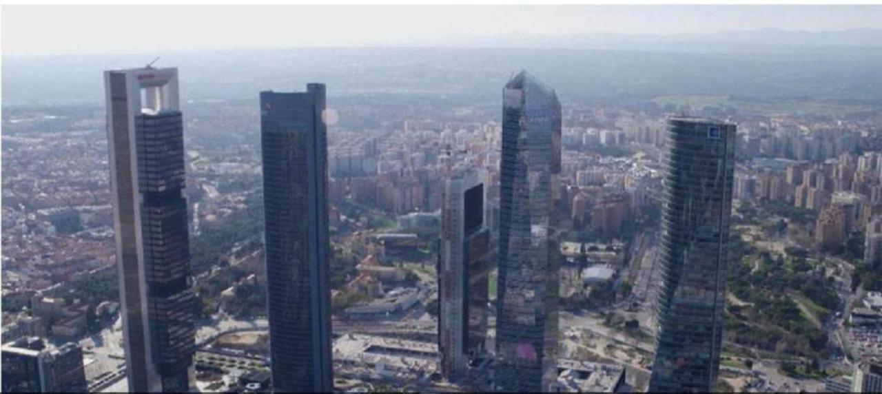 Adosado Cerca Plaza Castilla - Apartamento Cuzco Мадрид Екстер'єр фото
